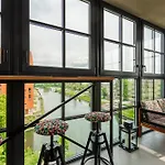 Dwie Motlawy Iii & Parking By Renters
