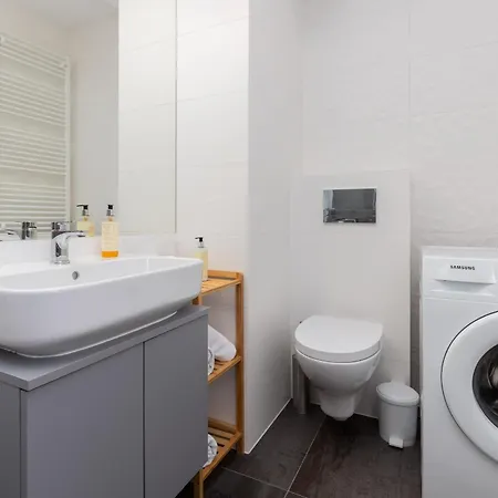 Rent Like - Dwie Motlawy Iii Z Parkingiem Apartment
