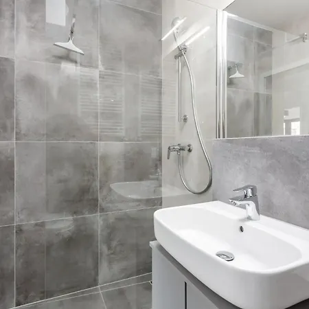 Apartmán Dwie Motlawy Iii & Parking By Renters Gdaňsk