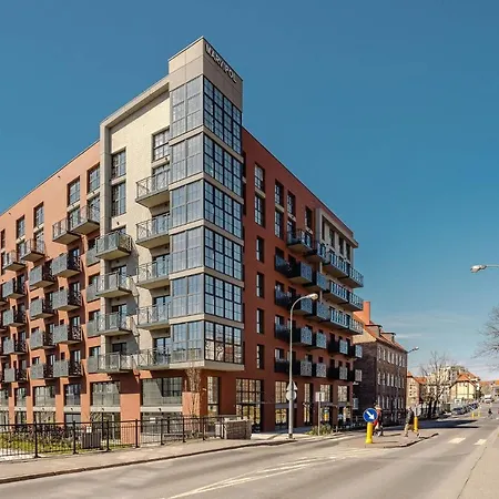 Dwie Motlawy Iii & Parking By Renters Apartment *